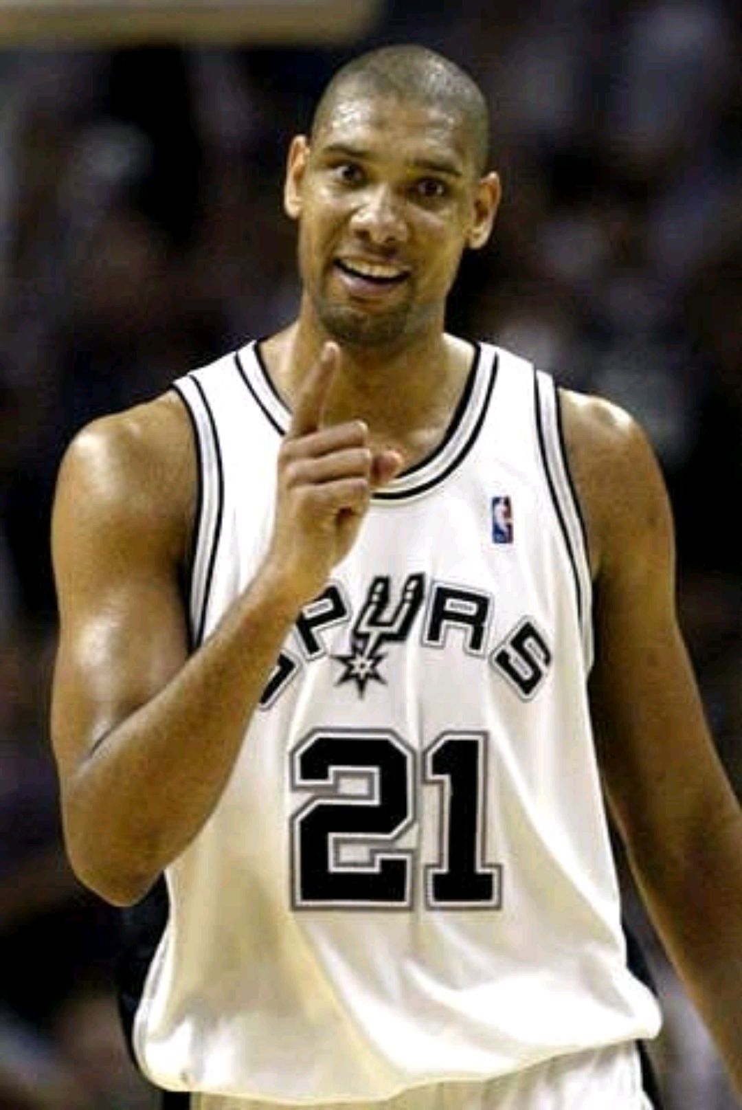 单局0-7到13-11！林诗栋、蒯曼很努力！国乒混双2-1领先德国组合（从0-7追到13-11！林诗栋／蒯曼拼劲十足，国乒混双2-1领先德国组合）